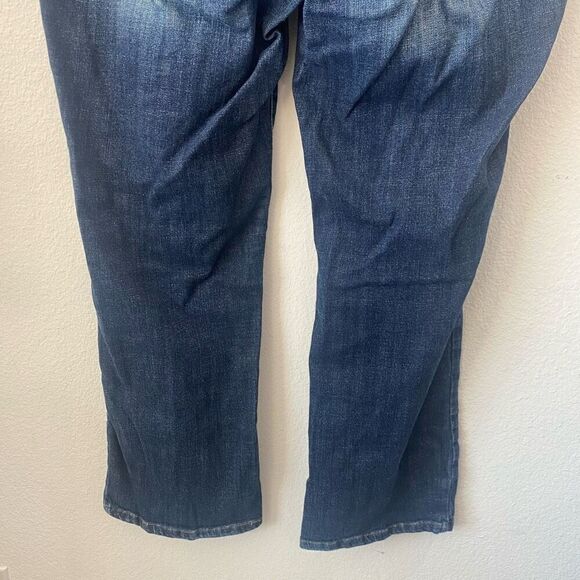 Lee Low Rise Bootcut Jeans - Picture 8 of 9